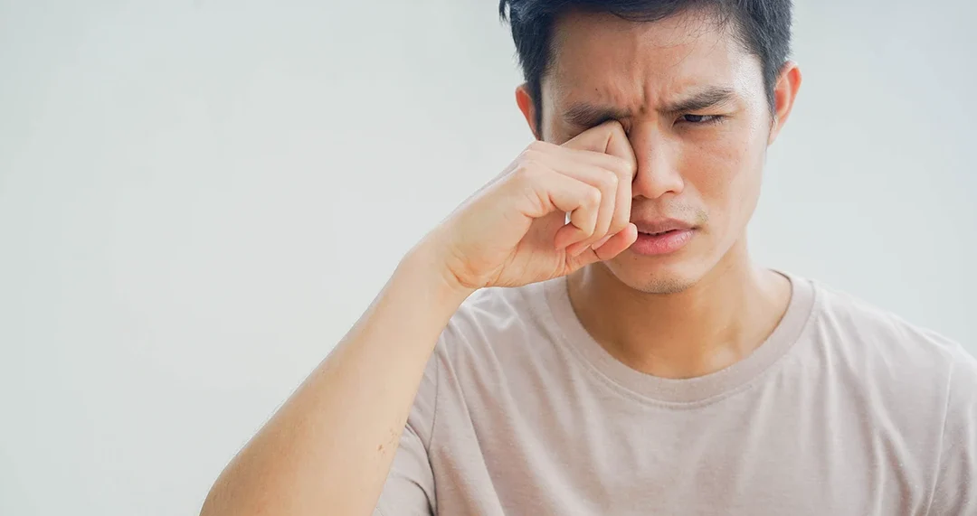 6 Signs of Poor-Fitting Contact Lenses